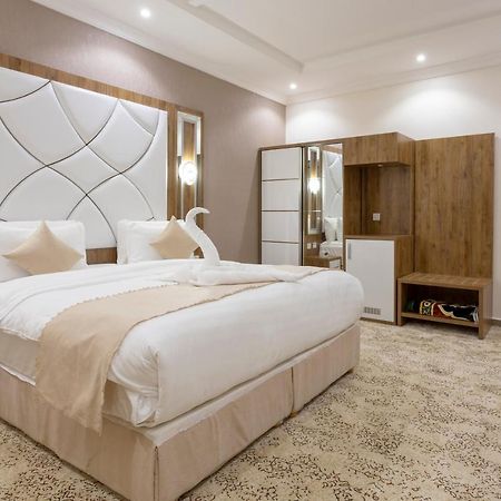 Dior Inn Apartment Hotel Джедда Экстерьер фото
