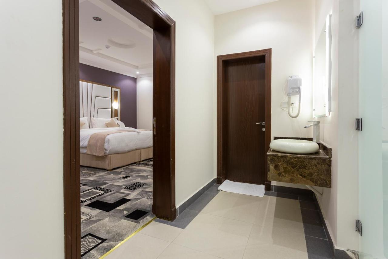 Dior Inn Apartment Hotel Джедда Экстерьер фото