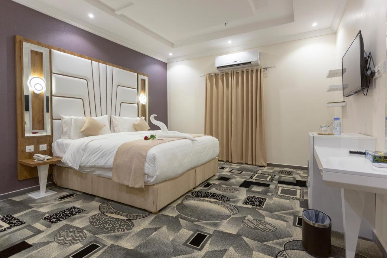 Dior Inn Apartment Hotel Джедда Экстерьер фото
